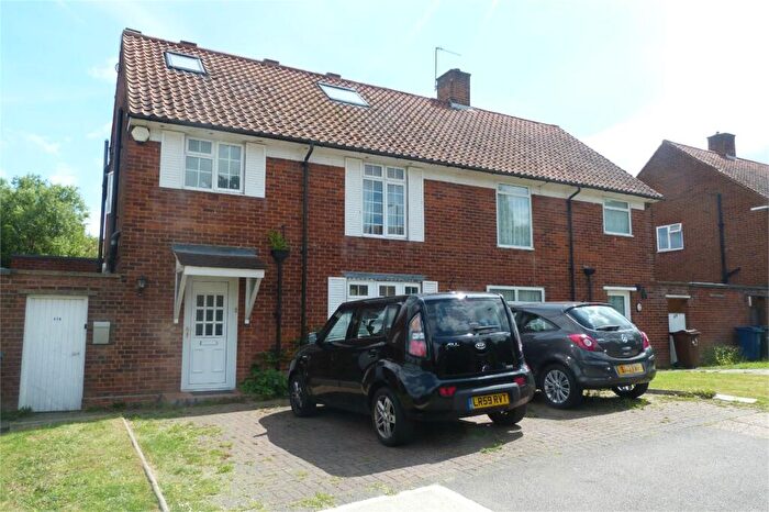 3 Bedroom Apartment To Rent In Morecambe Gardens, Stanmore, HA7