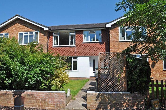 2 Bedroom Maisonette To Rent In Station Row, Shalford, GU4