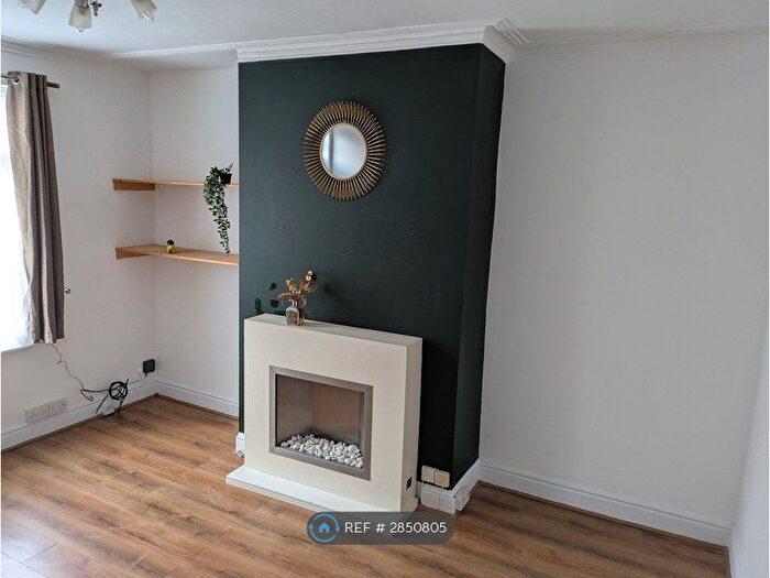 2 Bedroom Terraced House To Rent In Nora Road, Leeds, LS13