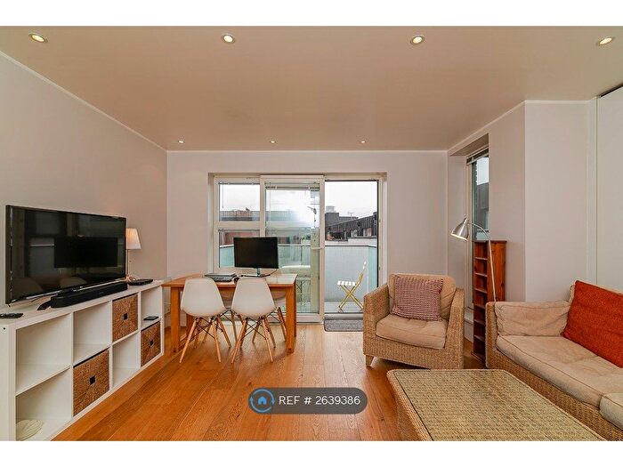 2 Bedroom Flat To Rent In Tiltman Place, London, N7