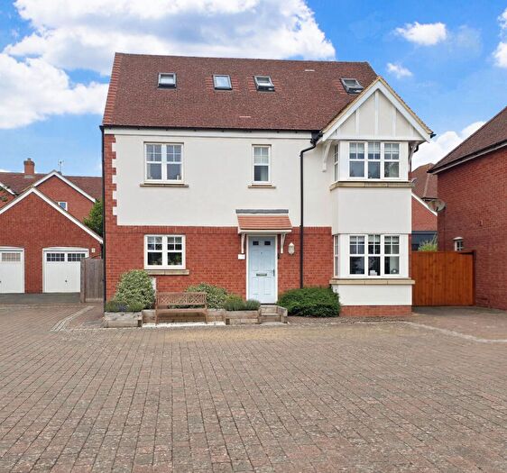 5 Bedroom Detached House For Sale In Sam Harrison Way, Duston, NN5