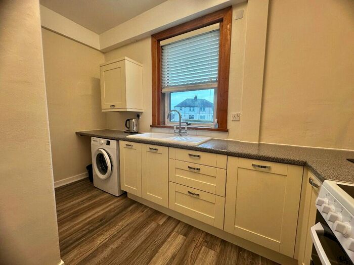 2 Bedroom Flat To Rent In Carmel Avenue, Kilmarnock, Ayrshire, KA1