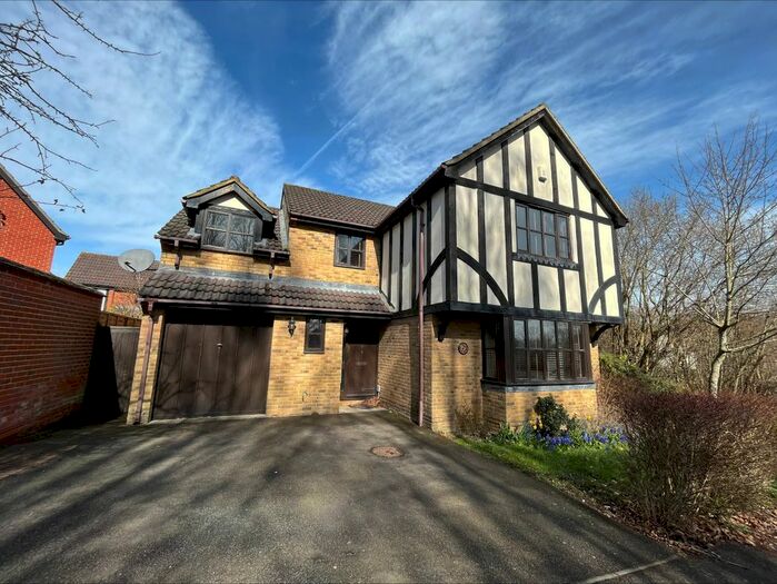 5 Bedroom Detached House To Rent In Wyndy Lane, Orchard Heights, Ashford, TN25