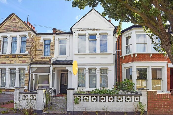 2 Bedroom Flat To Rent In Salisbury Road, London, E17