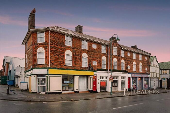 2 Bedroom Flat To Rent In Lodge Road, Southampton, SO14