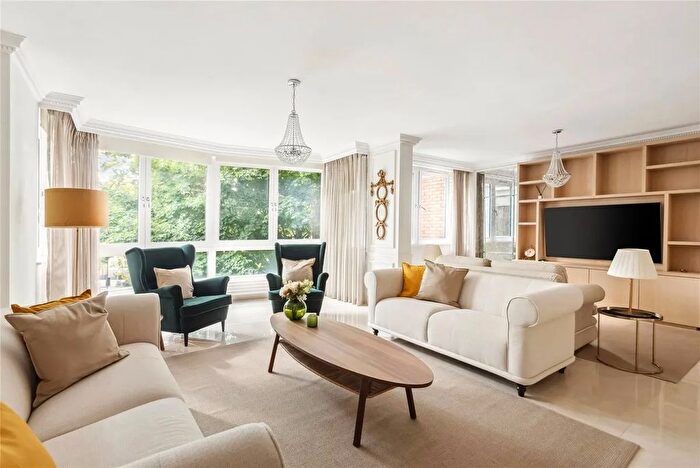 3 Bedroom Flat To Rent In Castleacre, Hyde Park Crescent, Hyde Park, W2