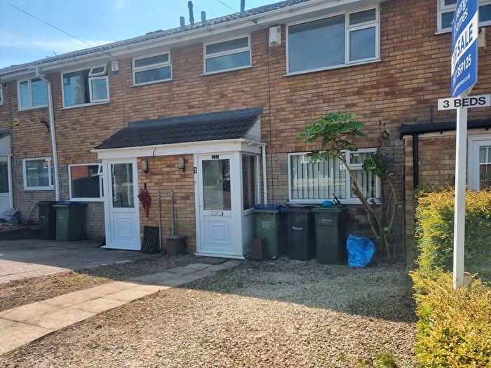 3 Bedroom Terraced House For Sale In Frederick Road, Oldbury, B68
