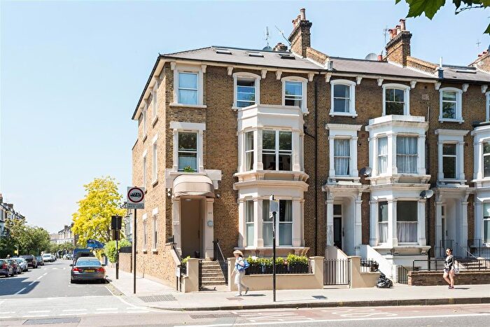 Studio For Sale In Shepherds Bush Road, London, W6