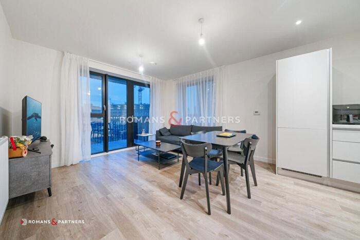 2 Bedroom Apartment To Rent In North End Road, Wembley, HA9