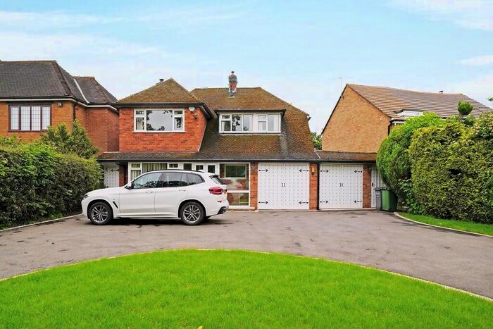 4 Bedroom Detached House To Rent In Tilehouse Green Lane, Knowle, B93