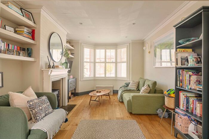 3 Bedroom Terraced House For Sale In Dorset Road, Tunbridge Wells, TN2