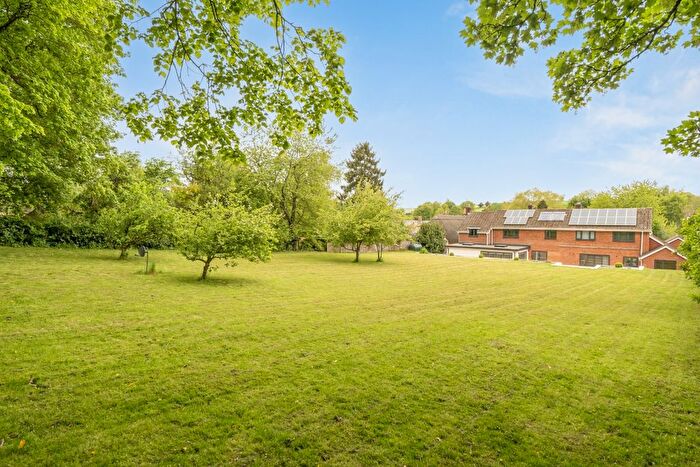5 Bedroom Detached House To Rent In Winchester Road, Kings Somborne, Stockbridge, SO20