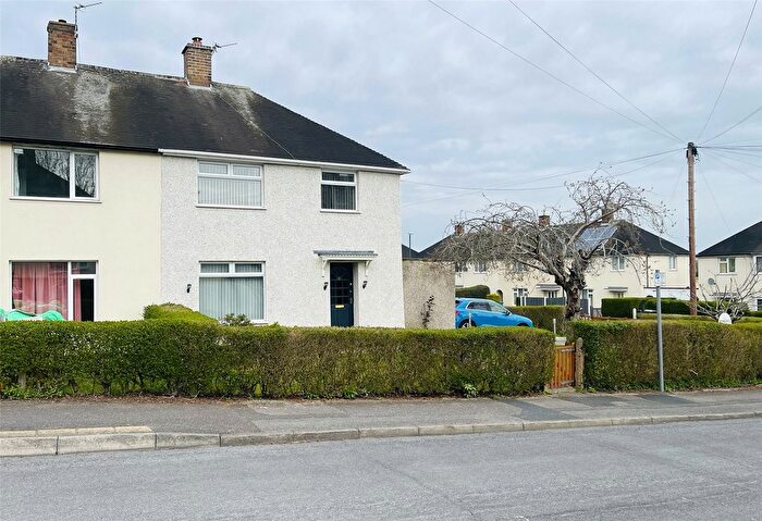 3 Bedroom End Of Terrace House For Sale In Brinkhill Crescent, Clifton, Nottingham, NG11