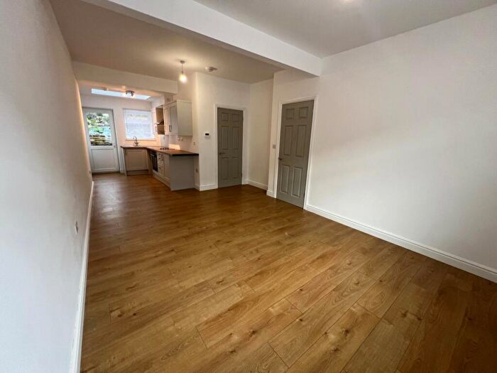 3 Bedroom Terraced House For Sale In Primrose Street Tonypandy - Tonypandy, CF40