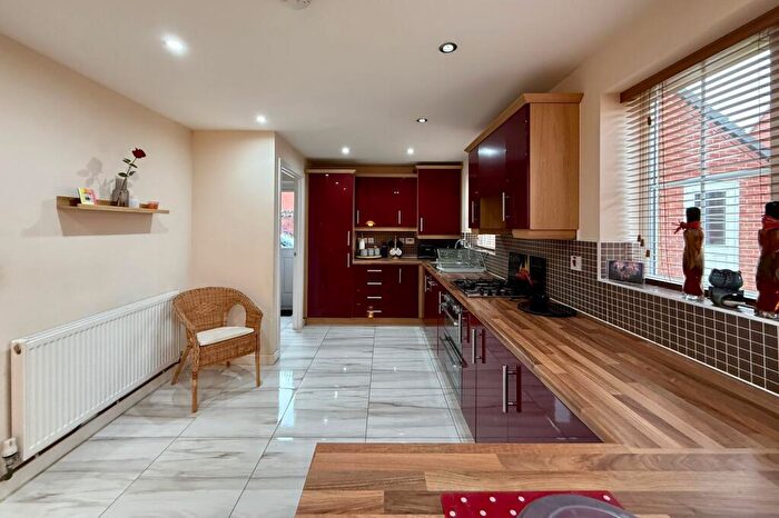 4 Bedroom Detached House For Sale In Moulton Road, Hamilton, LE5