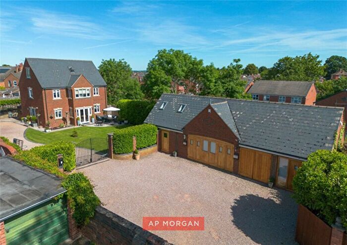 5 Bedroom Detached House For Sale In Lansdowne Walk, Worcester, Worcestershire, WR3