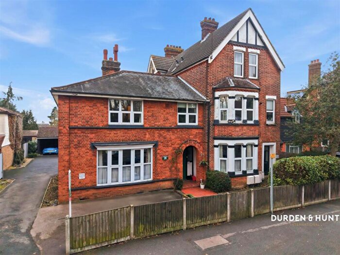 1 Bedroom Apartment For Sale In Highland Avenue, Brentwood, CM15