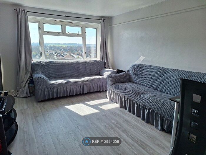 2 Bedroom Flat To Rent In Violet Lane, Croydon, CR0