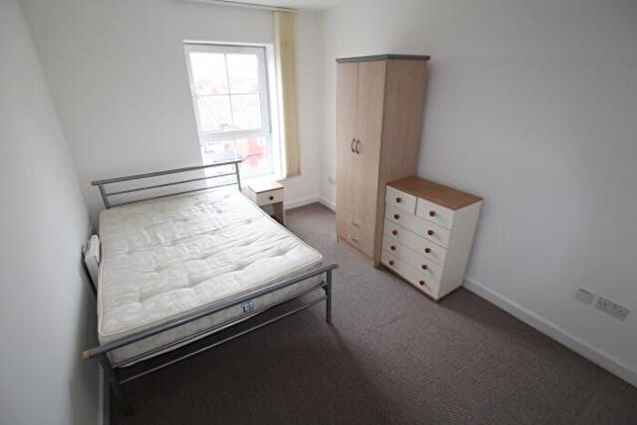 2 Bedroom Flat To Rent In Horsfall Street, Kaber Court, Apartment, L8