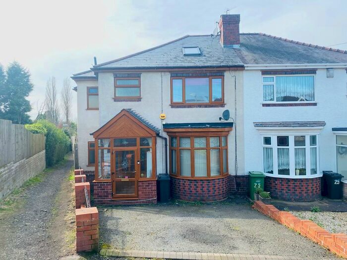 4 Bedroom Terraced House To Rent In Greenhill Road, Halesowen, B62