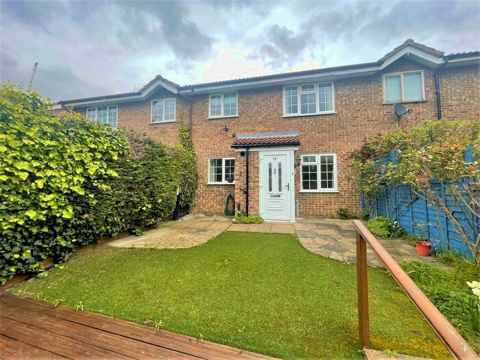 1 Bedroom Terraced House To Rent In Fairmont Close, Belvedere, Kent, DA17