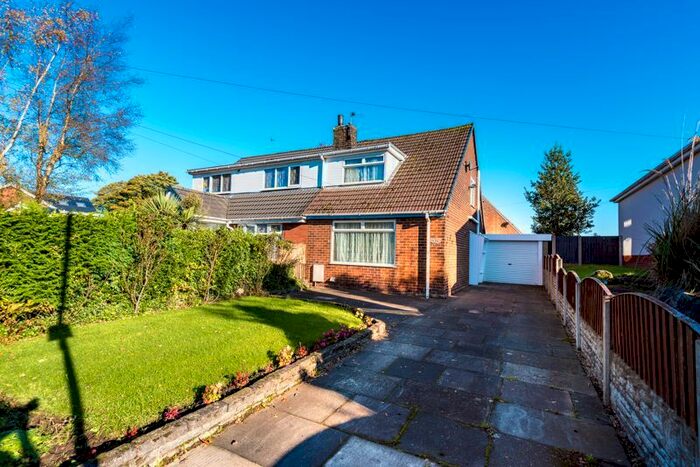 3 Bedroom Semi-Detached House For Sale In Mossy Lea Road, Wrightington, Wigan, WN6