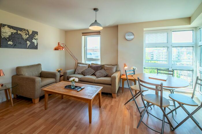 2 Bedroom Flat To Rent In Waterfront Plaza, Nottingham, NG2