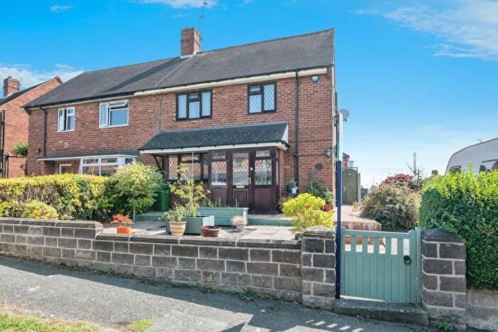 3 Bedroom Semi Detached House For Sale In Patricia Crescent, Dudley, West Midlands, DY1