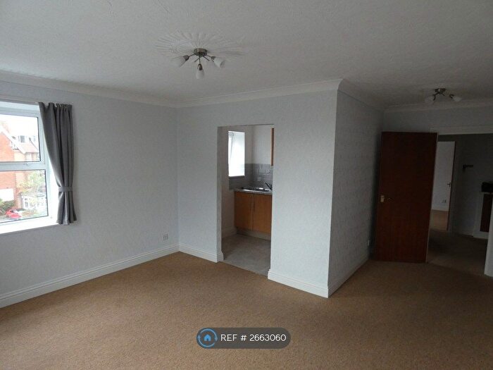 1 Bedroom Flat To Rent In Boscombe Spa Road, Bournemouth, BH5