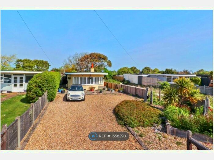 1 Bedroom Bungalow To Rent In Coast Road, Pevensey Bay, Pevensey, BN24