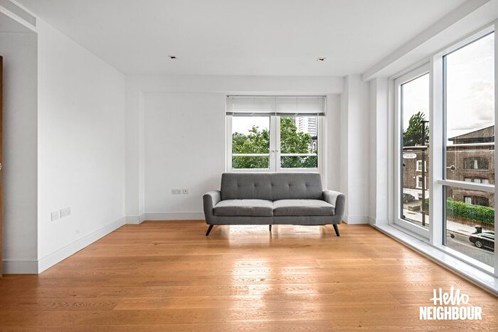 2 Bedroom Flat To Rent In Belvedere House, Kew Bridge Road, Brentford, TW8