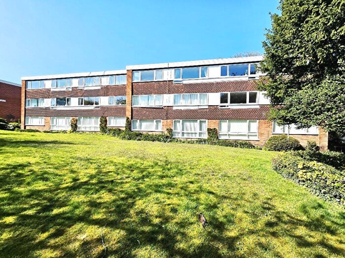 2 Bedroom Apartment For Sale In Moorfield Drive, Sutton Coldfield, B73