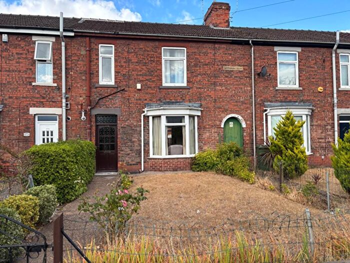 3 Bedroom Terraced House For Sale In Lea Road, Gainsborough, DN21