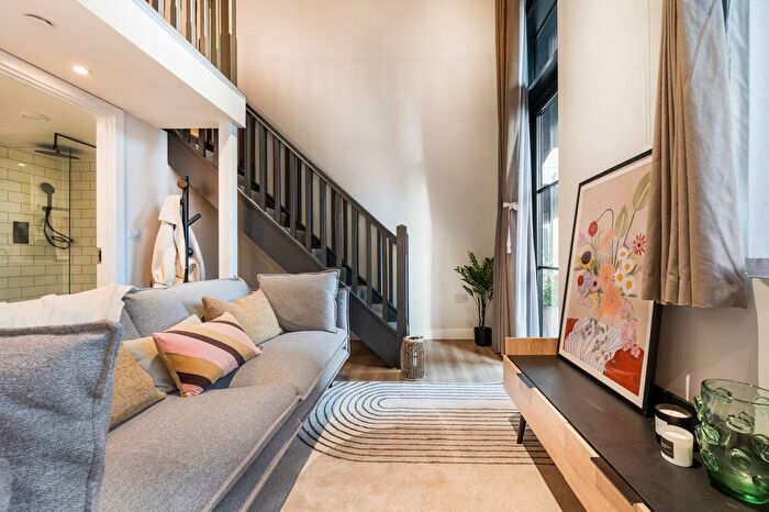 1 Bedroom Flat To Rent In Clay, Salford Quays, M50