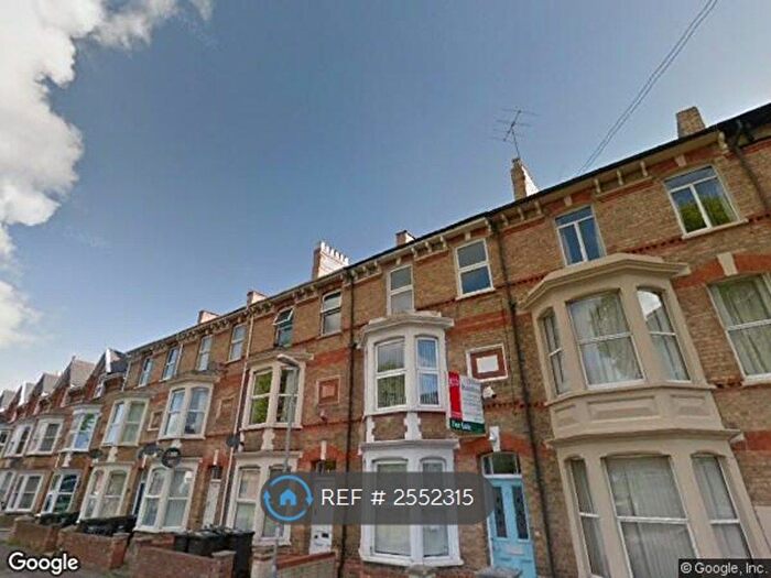 5 Bedroom Terraced House To Rent In Belvedere Road, Taunton, TA1