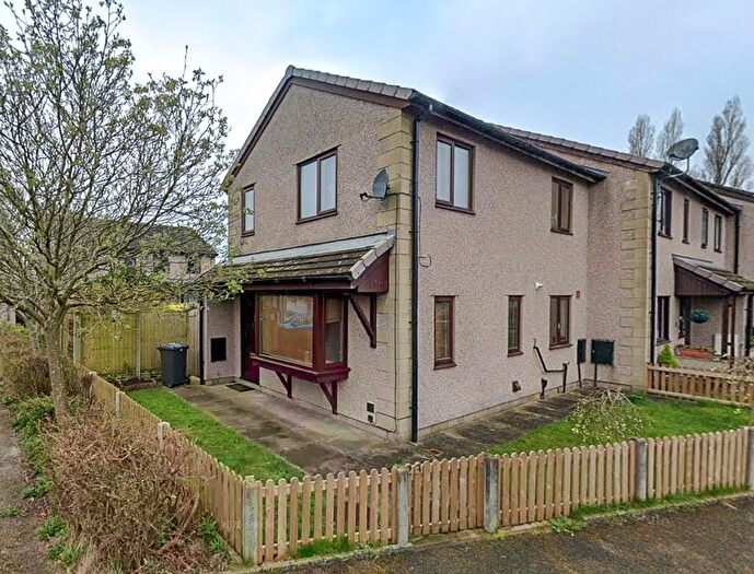 3 Bedroom Semi-Detached House For Sale In Forest Park, Lancaster, LA1
