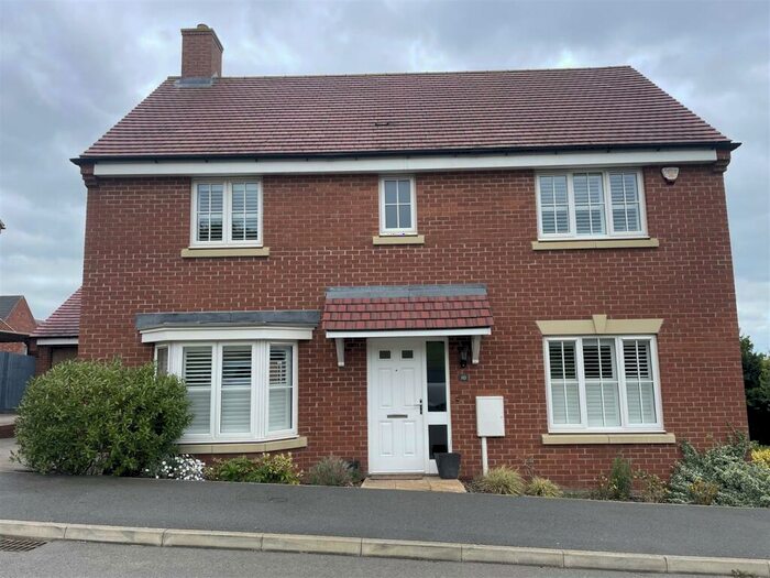 4 Bedroom Detached House To Rent In Coleridge Way, Market Harborough, LE16