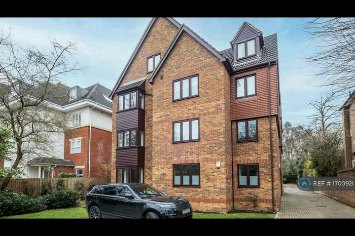 1 Bedroom Flat To Rent In Hadleigh Court, London, NW2