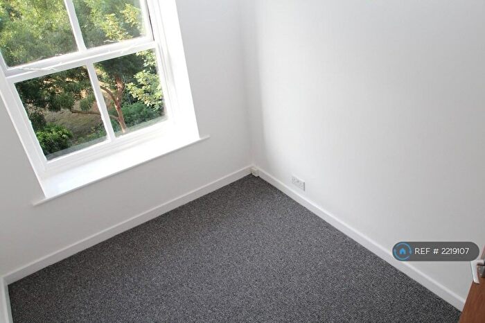 1 Bedroom Flat To Rent In St. Aidans Terrace, Prenton, CH43