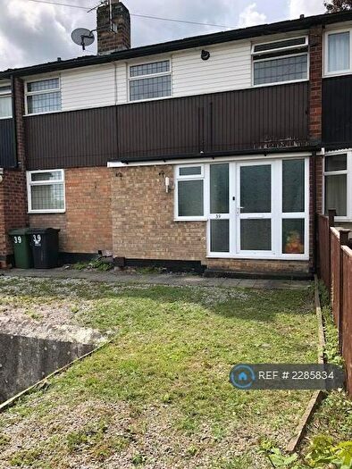 3 Bedroom Terraced House To Rent In Starthe Bank, Heanor, DE75