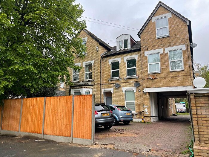 1 Bedroom Flat To Rent In Dunheved Road North, Thornton Heath, CR7
