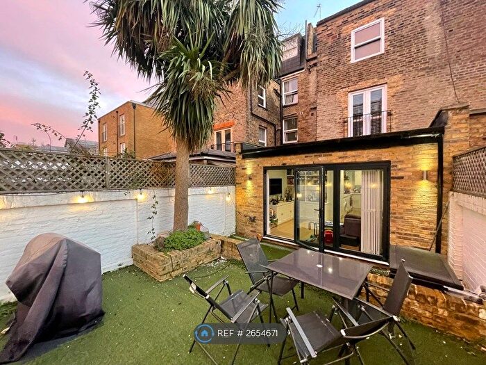 2 Bedroom Flat To Rent In Bramber Road, London, W14