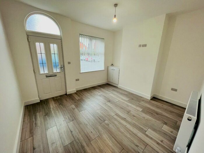 2 Bedroom Terraced House To Rent In Park Street, Northwich, Cheshire, CW8