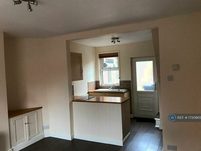1 Bedroom Terraced House To Rent In West Street, Leek, ST13