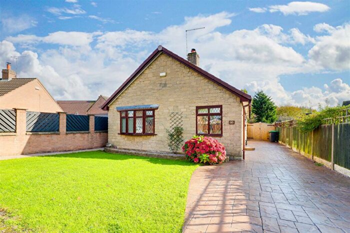 2 Bedroom Detached Bungalow For Sale In The Green, Huthwaite, Sutton-In-Ashfield, Nottinghamshire, NG17