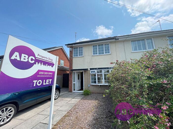 3 Bedroom Semi-Detached House To Rent In Kingfisher Way, Saughall Massie, Wirral, CH49