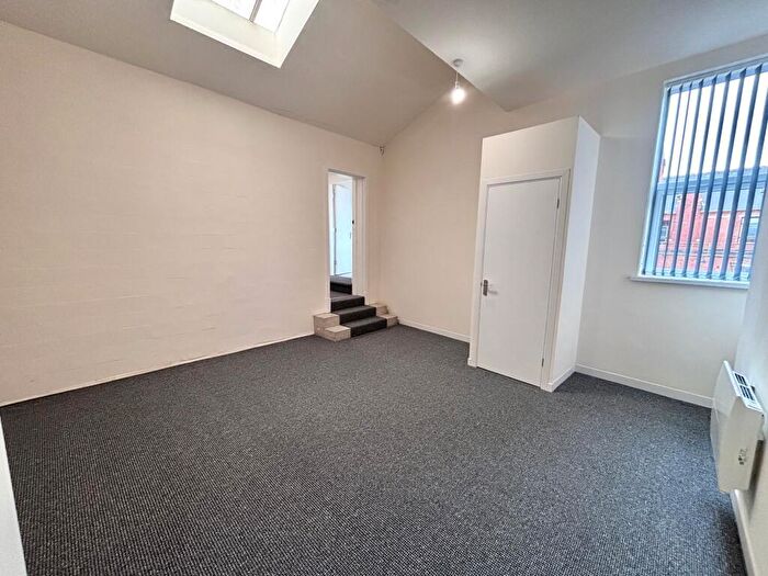 2 Bedroom Apartment To Rent In Clarendon Street, Hull, HU3