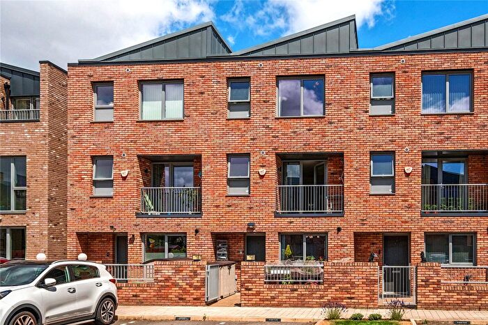 4 Bedroom Terraced House For Sale In Quay Place, Trent Bridge Quays, Nottingham, NG2