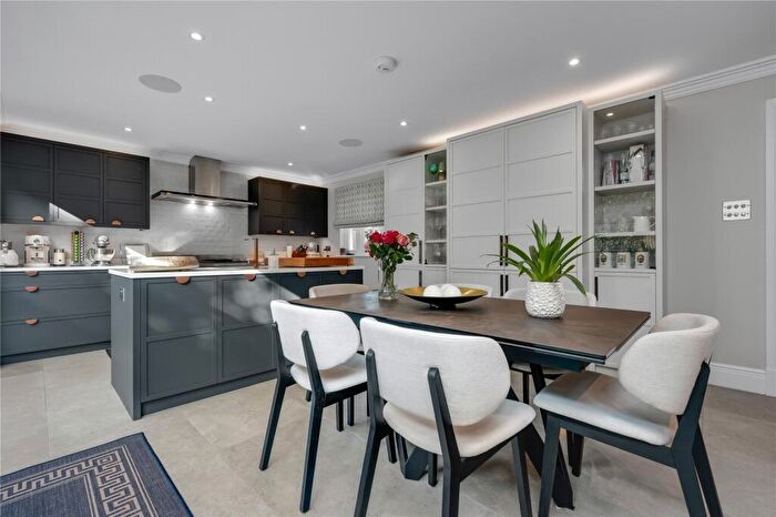 4 Bedroom Detached House To Rent In March Road, Weybridge, Surrey, KT13