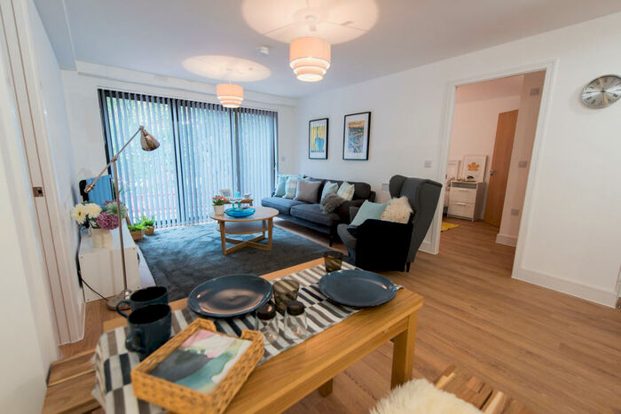 2 Bedroom Apartment To Rent In Vine Street, Liverpool, Merseyside, L7